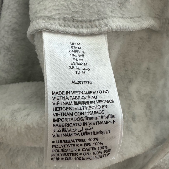 MENS Amazon Essentials Light Gray Sweater - Picture 3 of 4